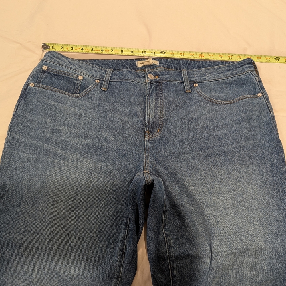 Madewell Blue Straight Leg Jeans